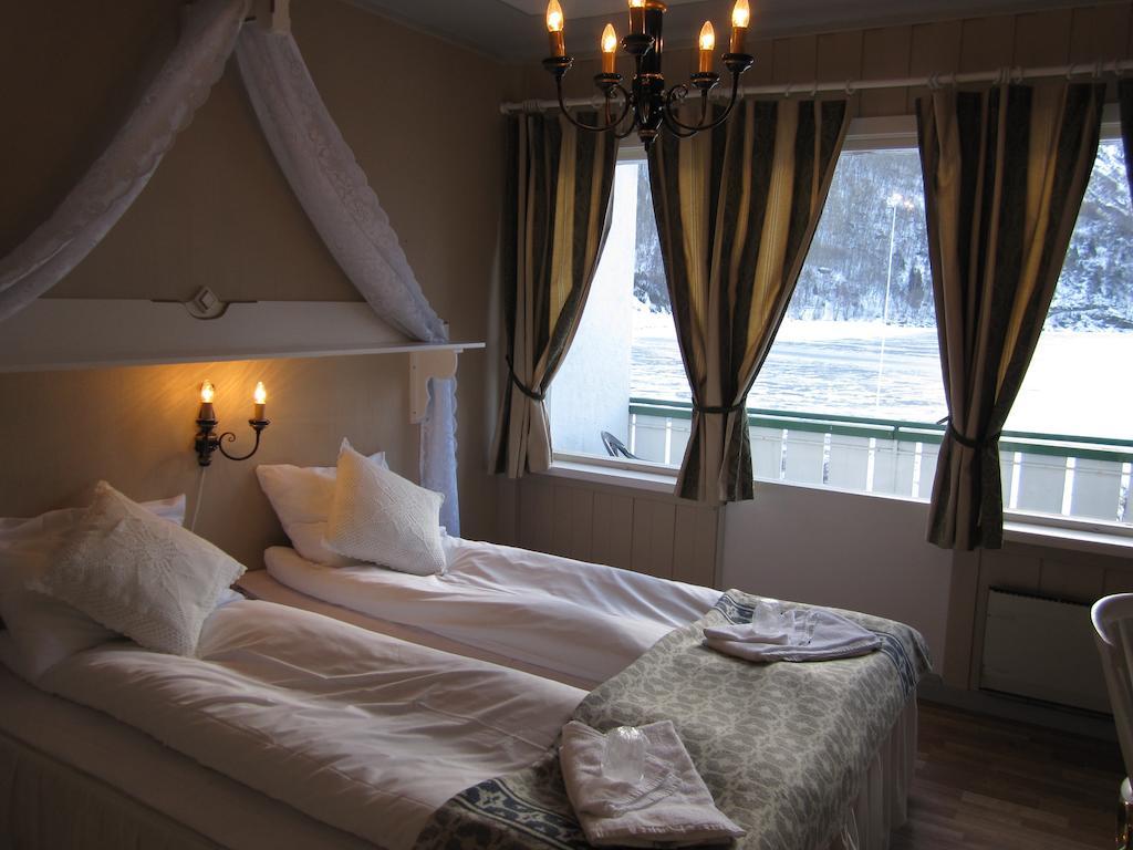 Hjelle Hotel Room photo