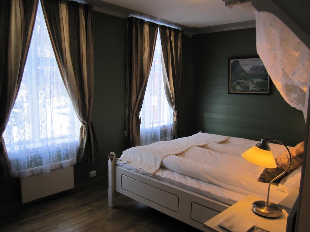 Hjelle Hotel Room photo