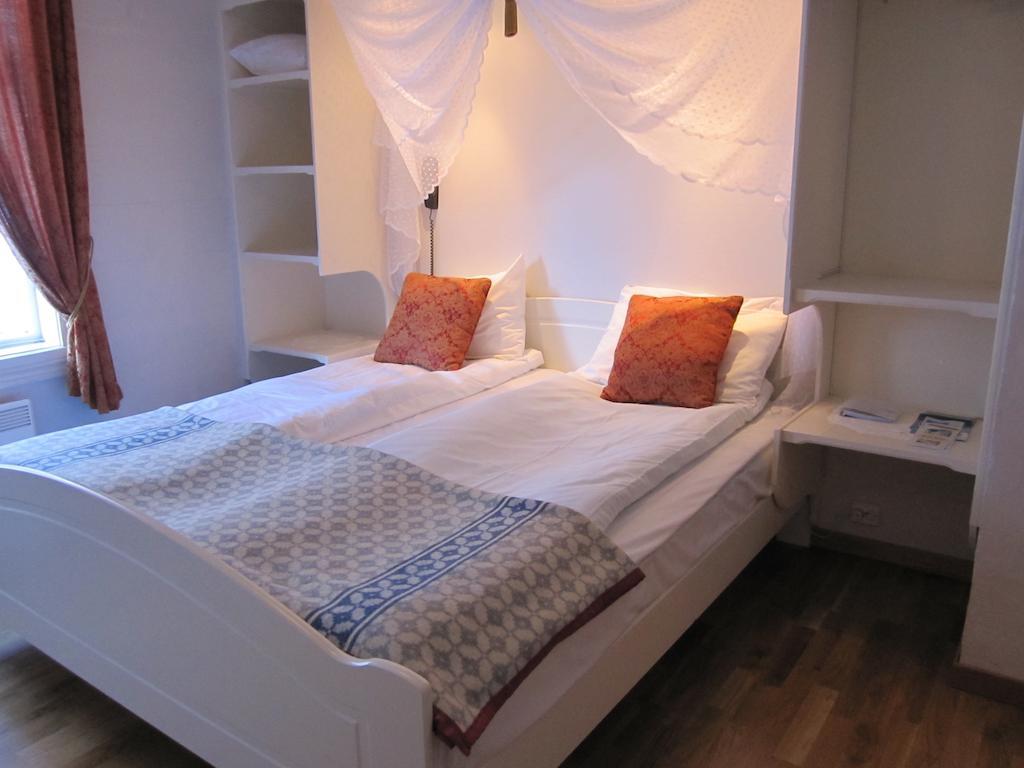 Hjelle Hotel Room photo